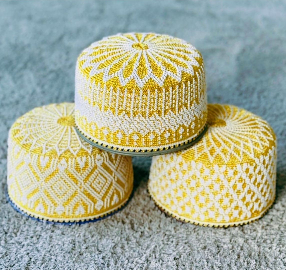 Custom Design Topi